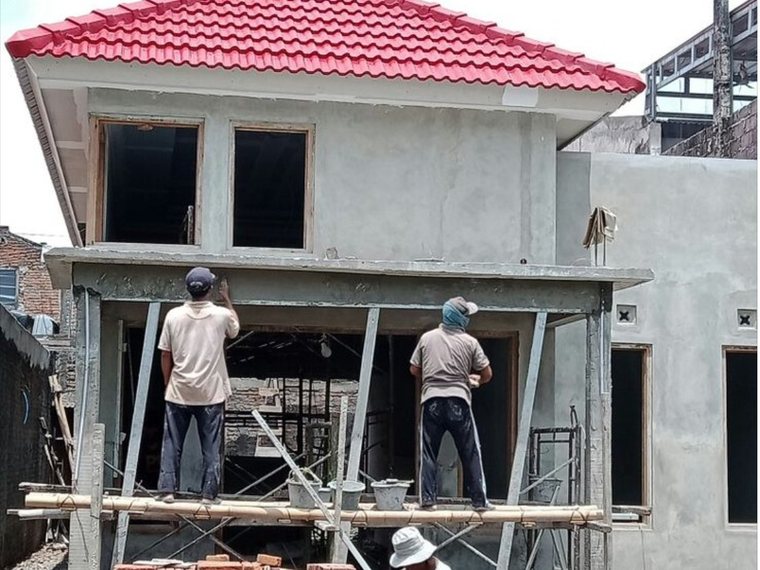Proyek pembangunan rumah dua lantai oleh tim Pakktukang di Bogor